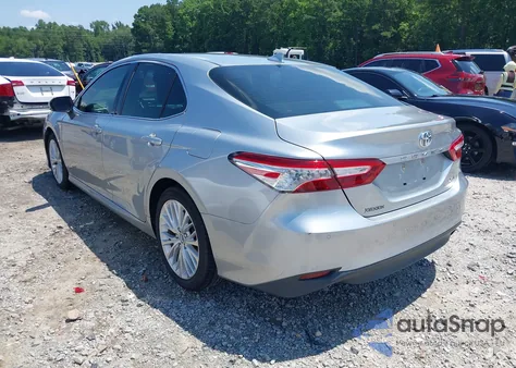 2018 Toyota Camry Xle из США, поврежденный, VIN 4T1B11HK7JU093221